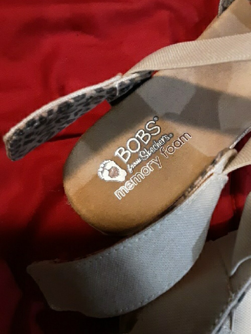 Skechers BOBS Light Gray Crossover Ankle-Strap Sandals - Picture 2 of 2